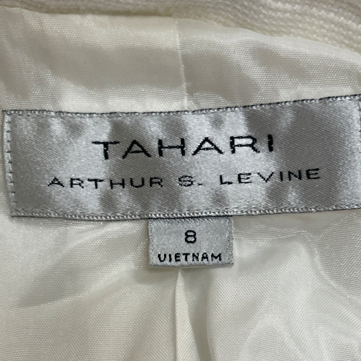 Tahari Women's White Women's Ivory ith Beige Border and ButtonsTweed Blazer Sz 8