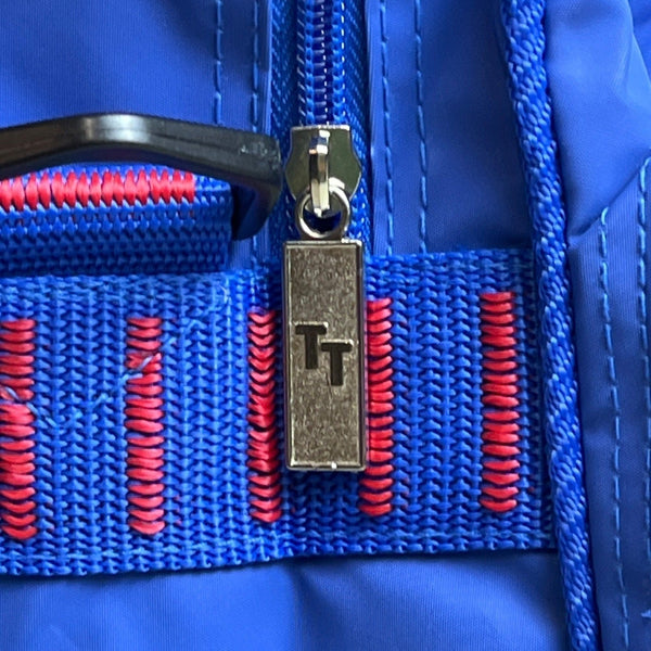Trafalgar Unisex Blue Rainbow Stripes Crossbody Bag Sz M