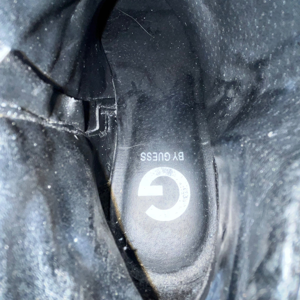 G By Guess Women’s Black Faux Leather Chain Accent Ankle Boots Size 6.5M