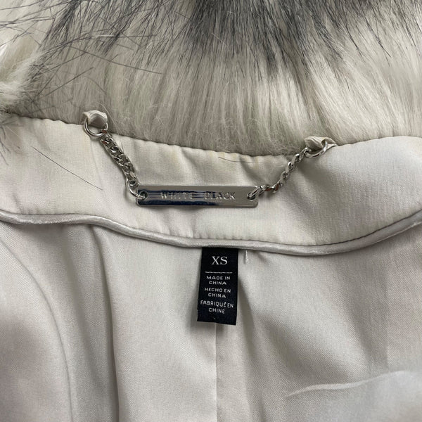 White House Black Market Women's Gray Faux Fur Vest Polyester & Modacrylic Size XS