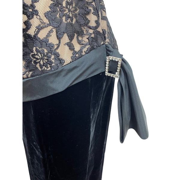 Vintage Black Lace & Velvet Dress With Puff Sleeves & V-Back Size 14