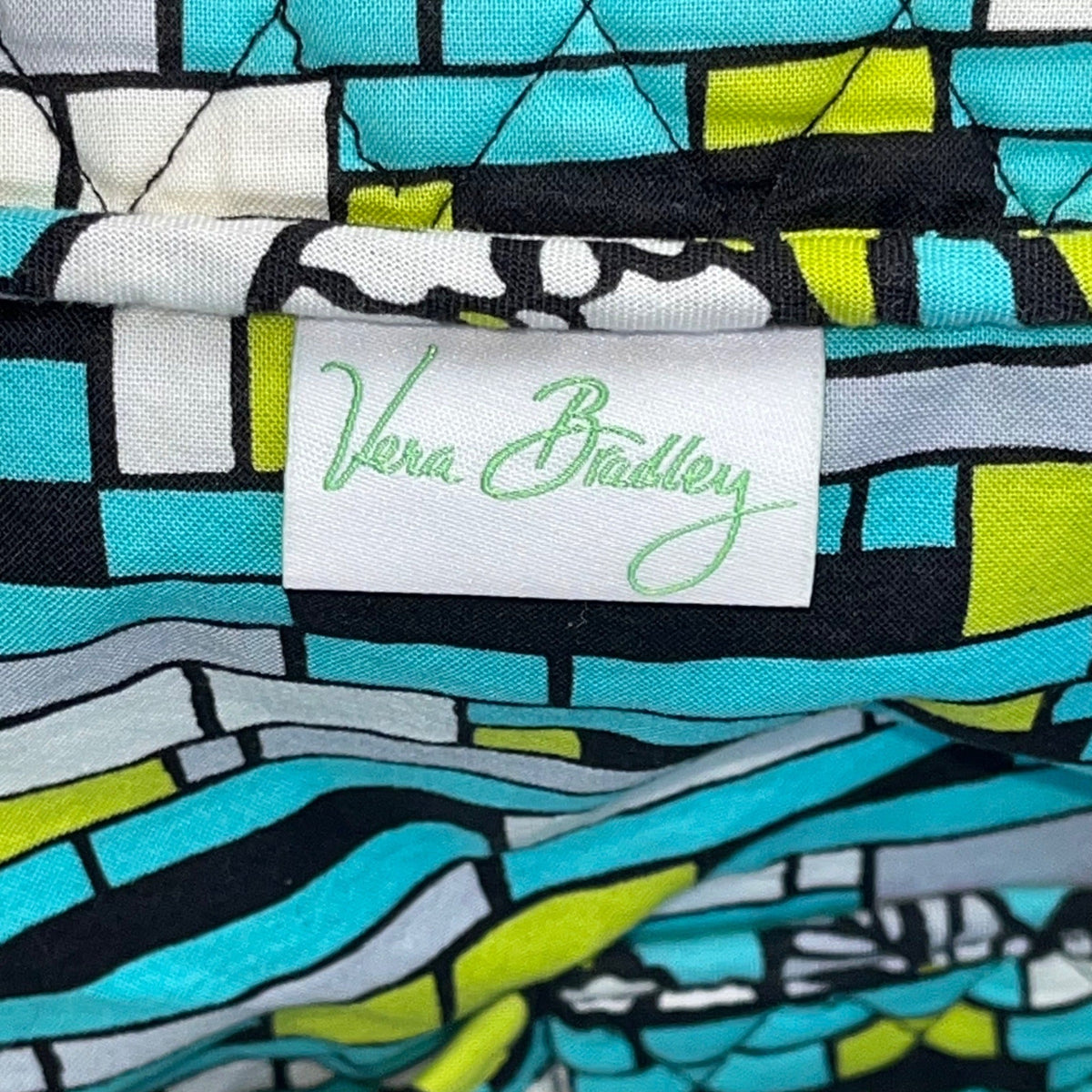 Vera Bradley Women’s Green/Blue/White Floral Quilted With Handles Duffel Bag - New
