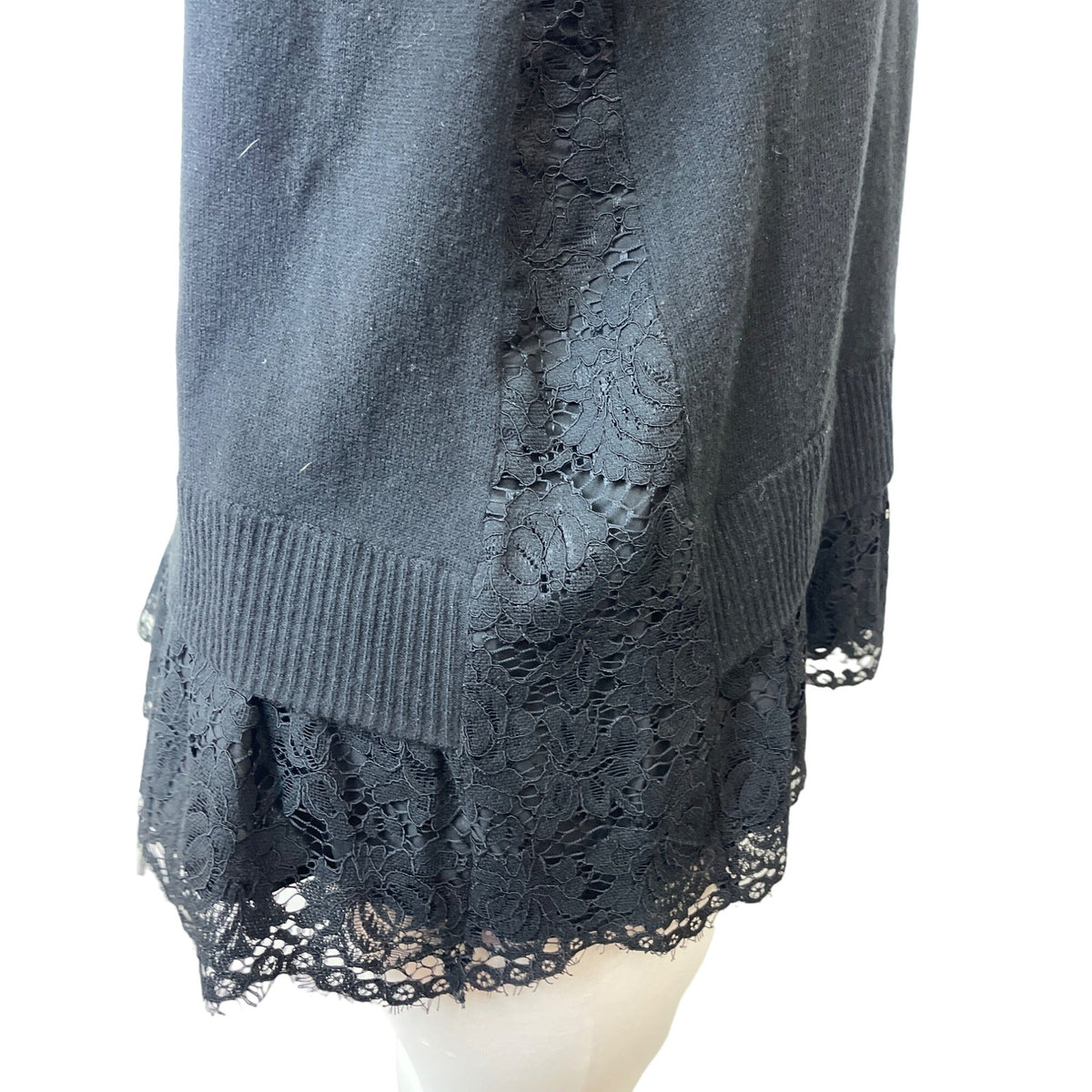 Kate Spade Broome Street Black Sweater With Lace Hem & Pearl Button Accents Sz M