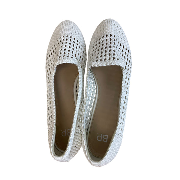 BP Womens White Woven Loafers All Man-Made Materials Slip-On Size 10M