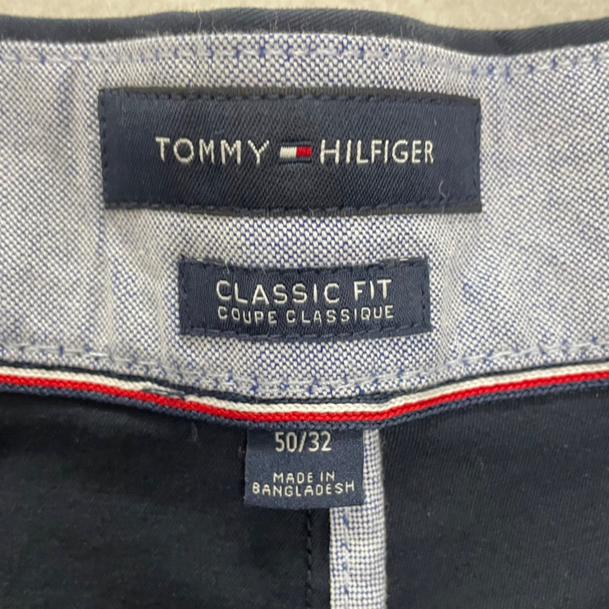 Tommy Hilfiger Mens Navy Cotton & Elastane Chino Trousers Classic FitSize 50/32