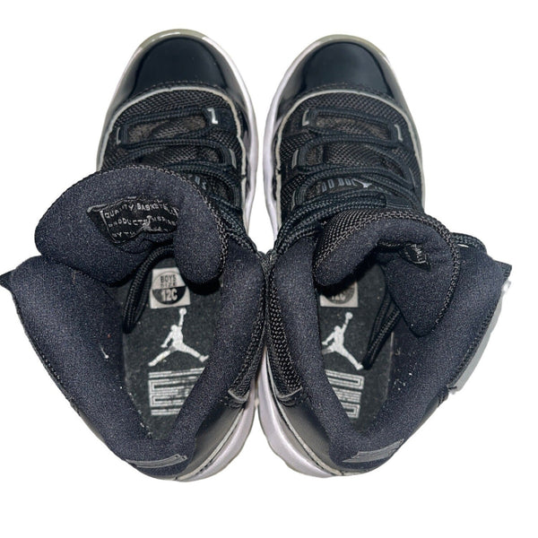 Nike Youth Boy's Jordan 11 Black XI Retro Jumpman Sneakers Size 3Y