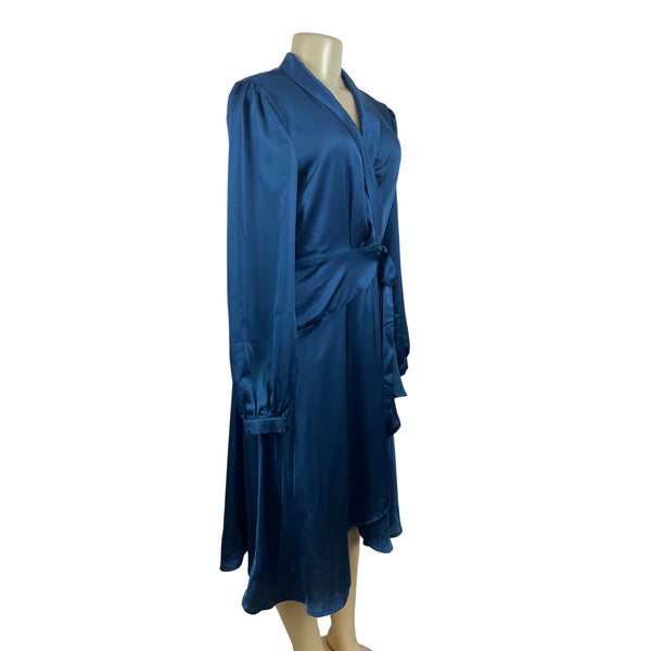 Boohoo Women’s Turquoise Knee Length Robe Size 8