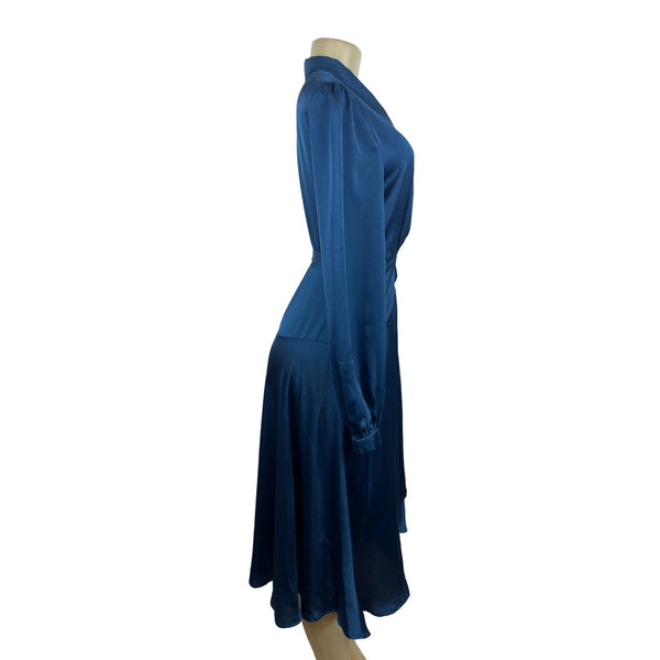 Boohoo Women’s Turquoise Knee Length Robe Size 8