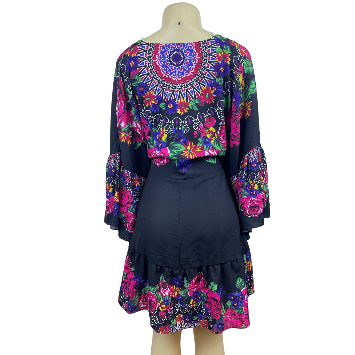 Umgee Women’s Multicolor Low-Cut Boho Style V Collar Dress Sz M - NWT