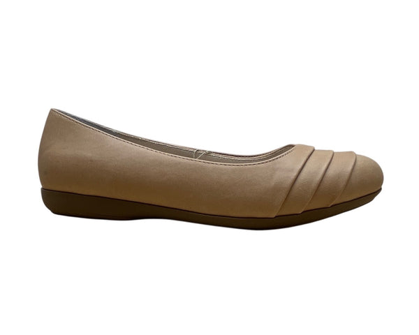 Cliffs By White Mountain Women’s Beige Clara Pleated Toe Comfort Flats Sz 8.5W