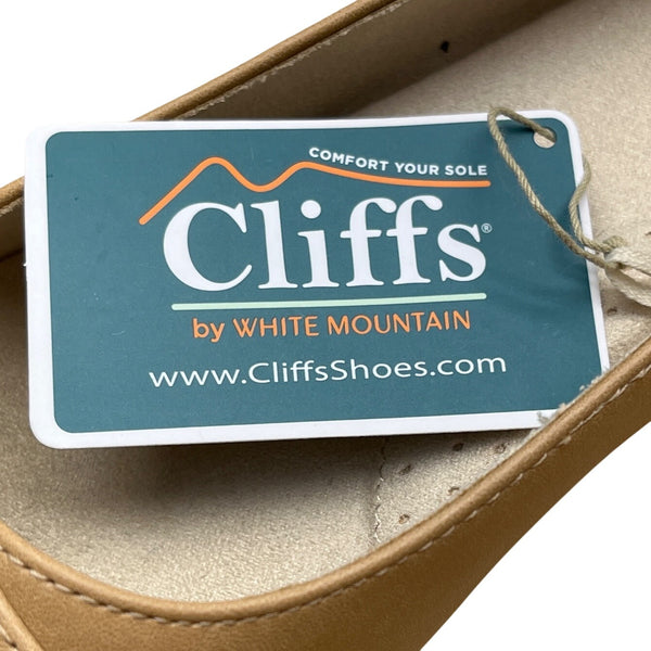 Cliffs By White Mountain Women’s Beige Clara  Pleated Toe Comfort Flats Sz 8.5W