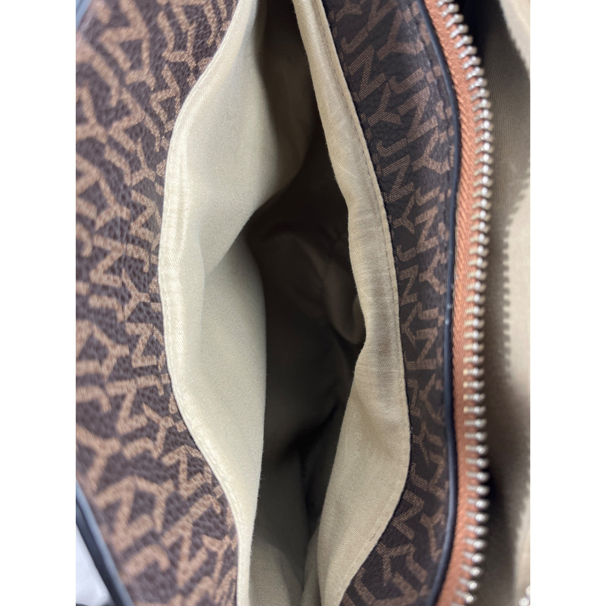 Jones New York Women's Tan Brown Signature Print Handbag Sz M